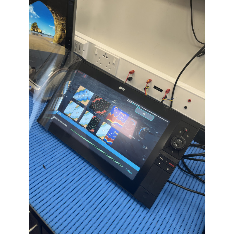 Raymarine Axiom2 Pro 16 RVM Raymarine Axiom2 Pro 16 RVM
